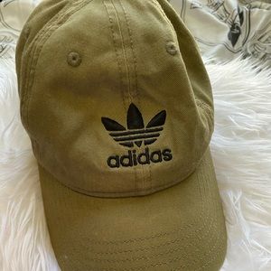 ADDIDAS HAT OLIVE GREEN